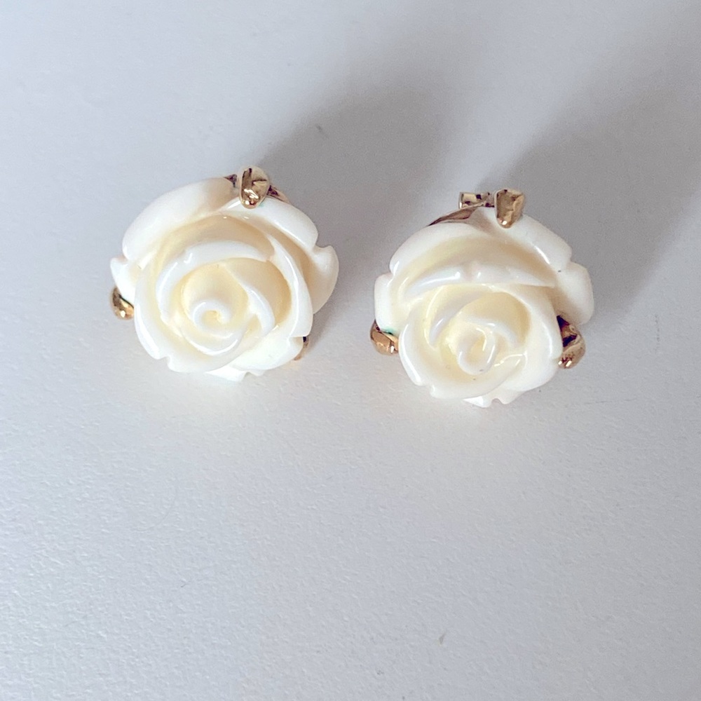 18k Gold Plated Resine Rose Stud Earrings